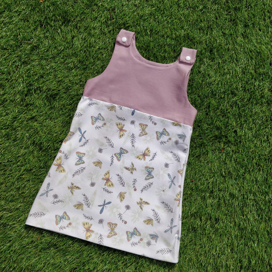 Rose jersey with butterflies dress